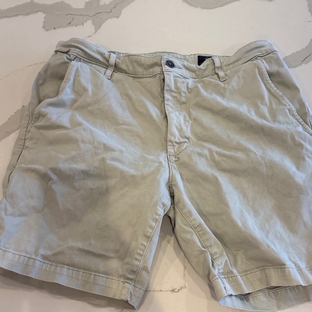 AG Adriano Goldschmied Men's Light Tan Flat Front Shorts
